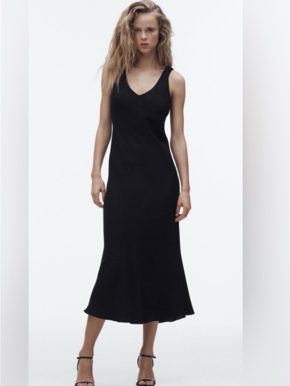 Zara Black V‑Neck Sleeveless Midi Dress Size Small Poly,,/ Cotton/Spandex.